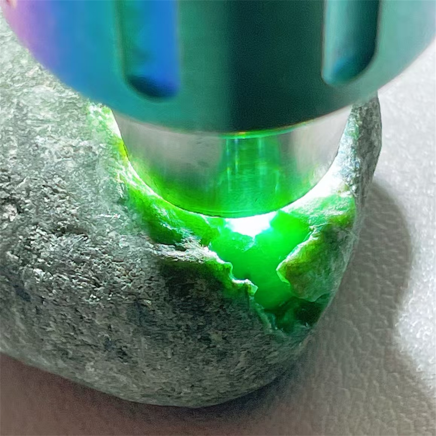 精品缅甸天然翡翠原石色料