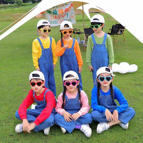 儿童啦啦操演出服幼儿园背带裤班服小学生糖果色合唱服舞蹈表演服