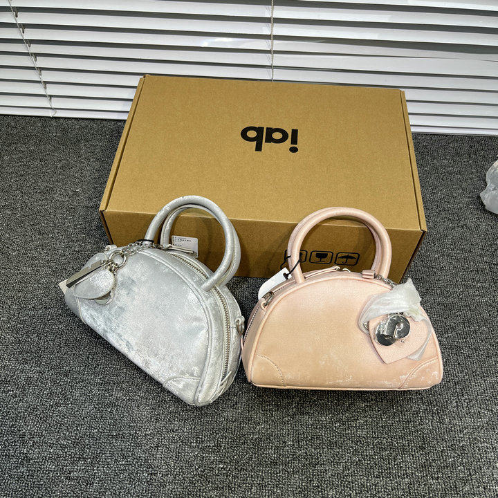 猫店款~柜价大几百~手提贝壳包百搭女包单肩斜挎小方包捡漏尾货,箱包皮具/热销女包/男包,通用款女包,淘宝优惠券,粉丝福利购,淘宝优惠卷