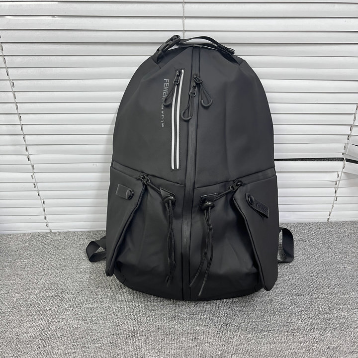 猫店~官169!头盔摩托车背包双肩包男机车包赛车骑行防水女尾货