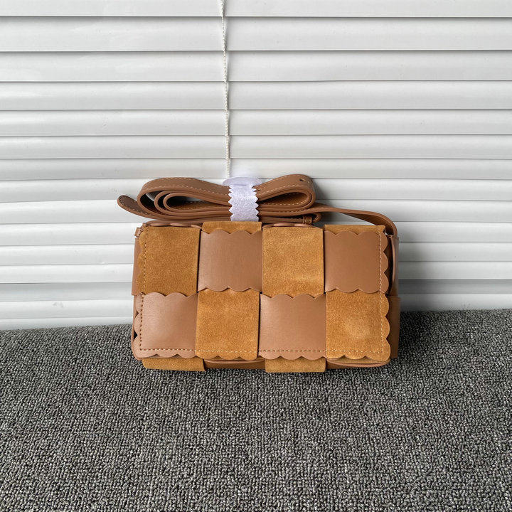 猫店下架款尾货~真皮牛皮女包编织斜挎包通勤复古手提包单肩包女,箱包皮具/热销女包/男包,小方包,淘宝优惠券,粉丝福利购,淘宝优惠卷