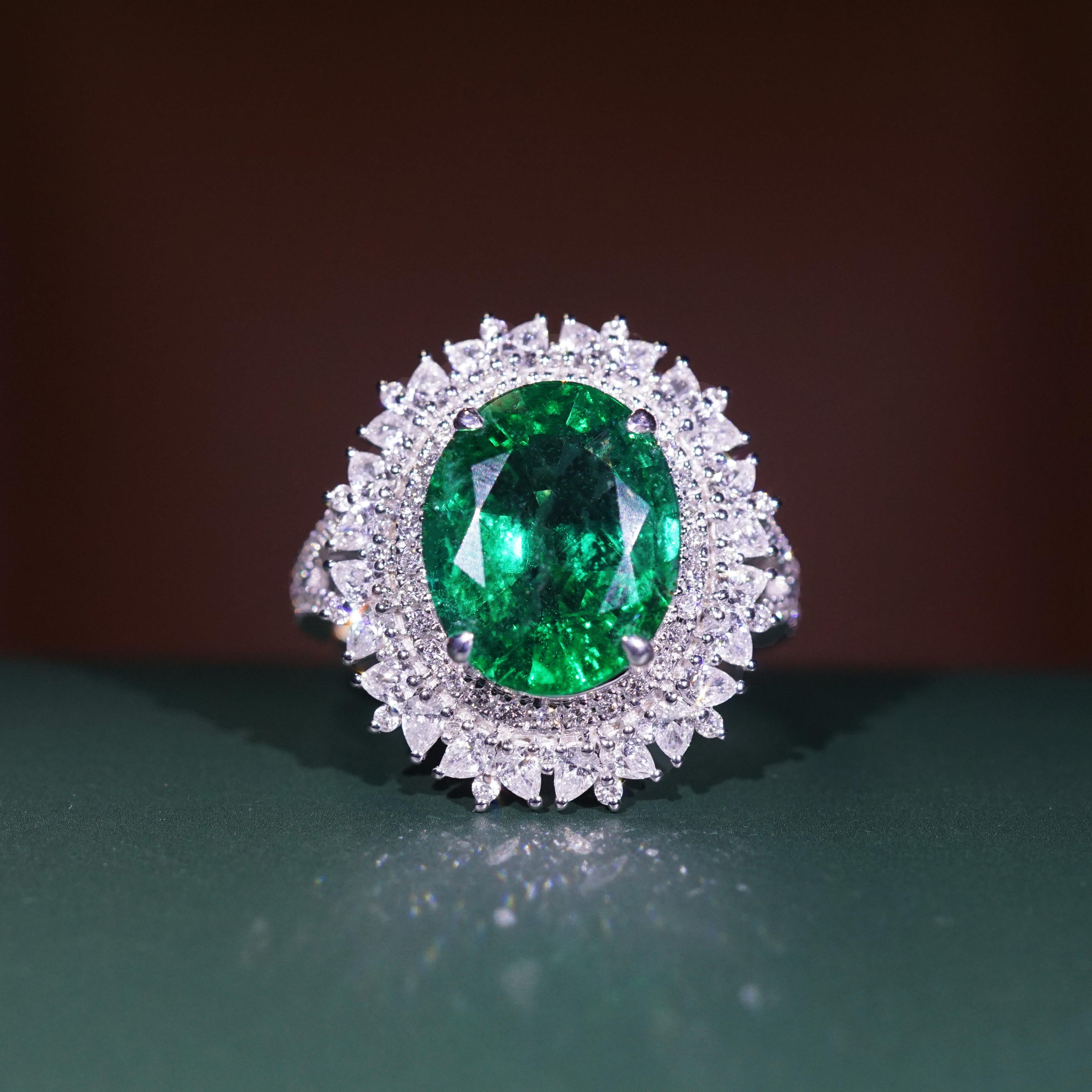 天然祖母绿钻石戒指大颗粒祖母绿钻戒