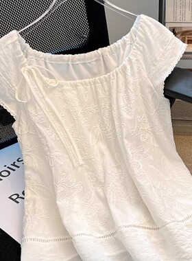法式重工刺绣系带方领衬衣女2025夏季新款气质显瘦白色飞飞袖衬衫
