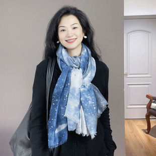 烫金蓝白色棉麻围巾女冬季高级感文艺春秋保暖护颈围脖披肩两用