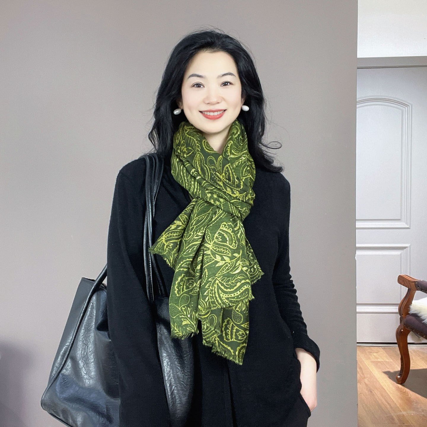 轻奢高级感！绿色腰果花围巾女2026新款护颈棉麻秋冬保暖围脖披肩