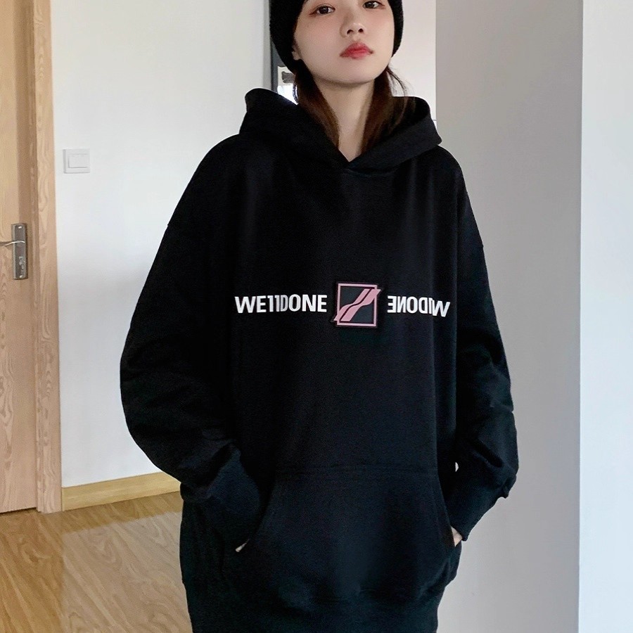 正品代购WE11DONE 镜像字母LOGO胶牌小方块徽章连帽衫长袖卫衣