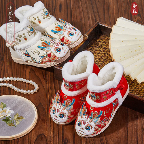 女童靴子新年汉服鞋子冬季小女孩中筒靴子宝宝雪地靴中国风加绒靴