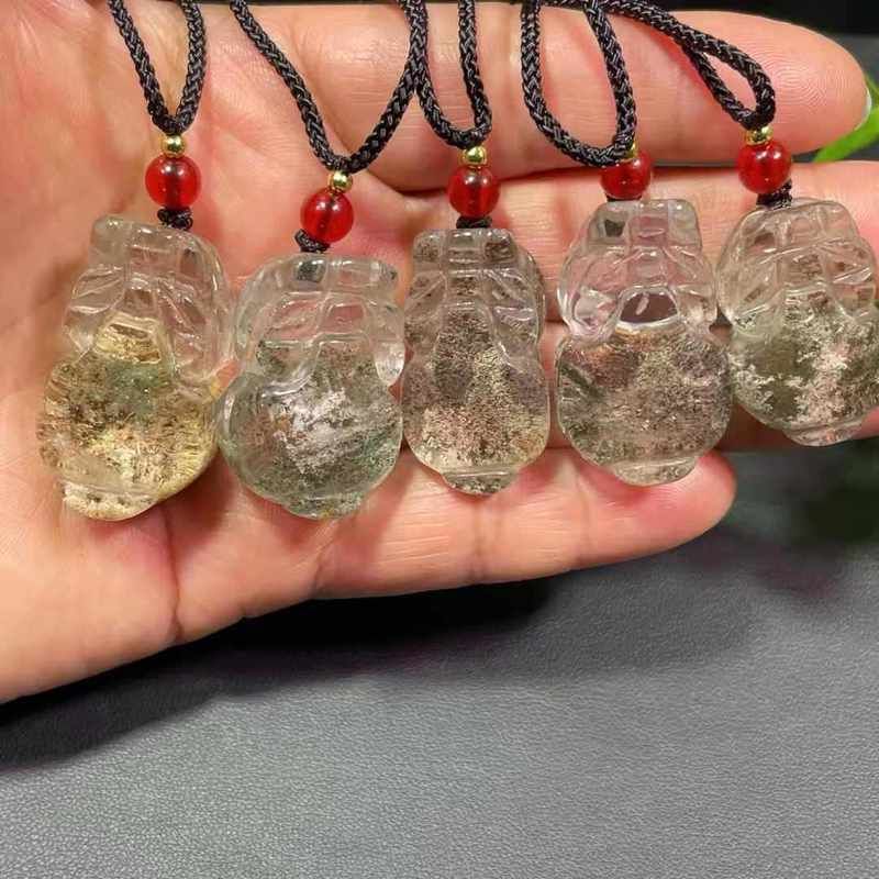天然幽灵绿幽灵黄幽灵四季幽灵貔恘水晶原石原矿吊坠 厂家直供
