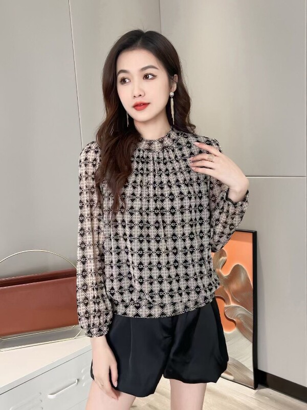 沁园草名坊6850女装2023春季半高领蕾丝衫时尚小衫大码花色打底衫