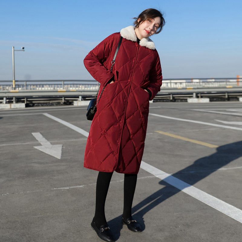 MILA丨黑色羽绒服女长款2025冬装新款韩版宽松显瘦白鸭绒过膝外套