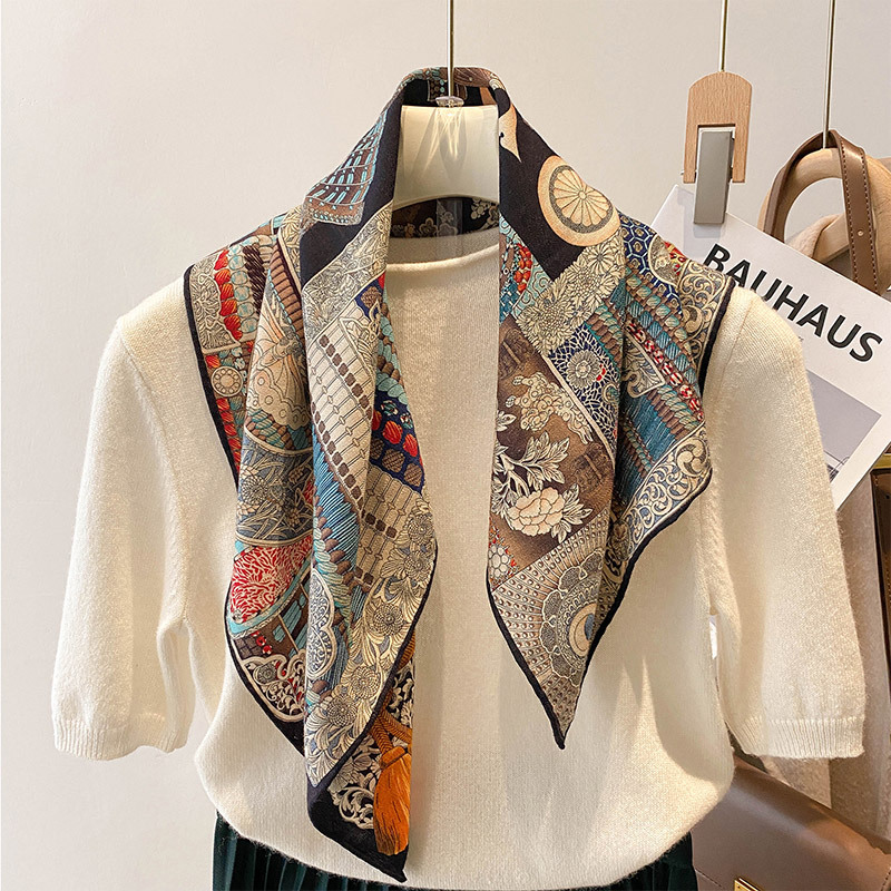 圣诞节真丝小方巾情人节送女友