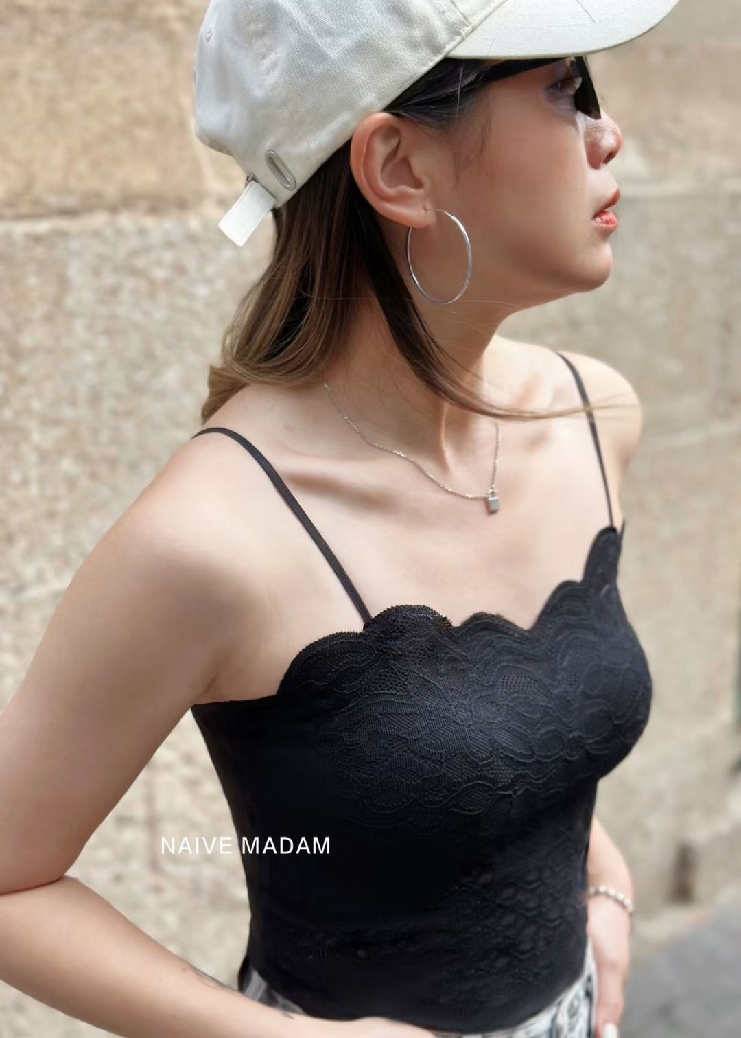 内mu法式蕾丝小吊带春夏秋季四季背心女美背文胸胸垫打底抹胸