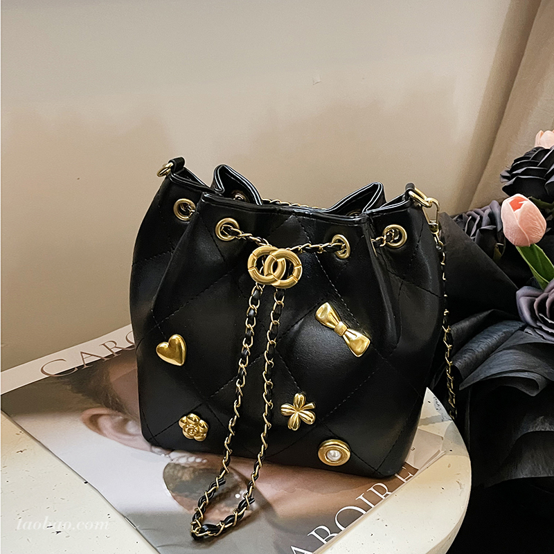 菱格绣线小包包女式2025新款