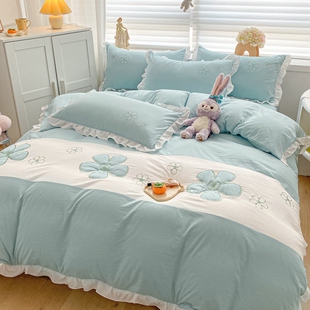 2025高克重化纤面料防螨宿舍三件套雏菊郁金香刺绣四件套