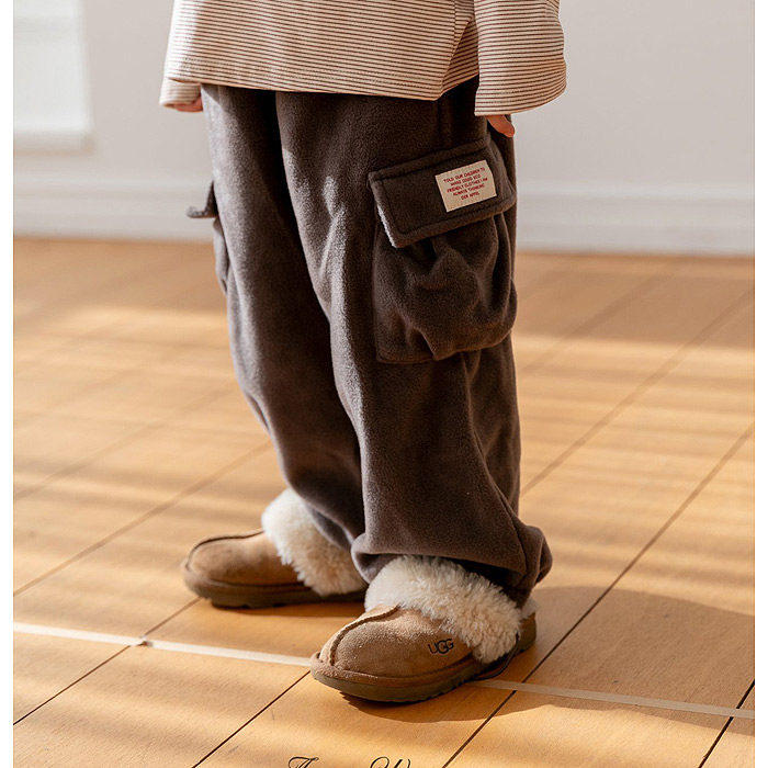 韩国童装代购2025冬季新款Apfel男女孩中大童摇粒绒保暖休闲裤子