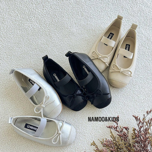 2025秋款韩国童鞋代购NAMOO女孩百搭简约轻便方头时尚单鞋皮鞋