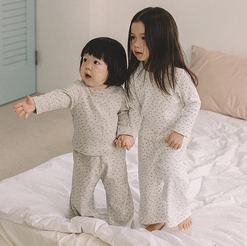 韩国童装代购2026春季新款melmel女孩百搭时尚小花儿童家居服套装