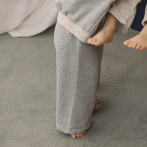 韩国童装代购2026春季新款melmel男女孩百搭儿童直筒休闲卫裤