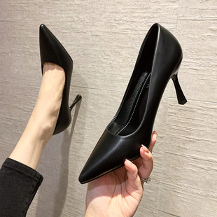 5cm黑色软皮工作鞋女绝美舒适不磨脚细跟尖头7cm职业浅口高跟单鞋