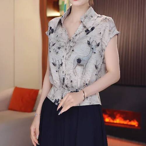 高档女新款翻领轻奢气质短袖衬衫上衣女套头收腰减龄洋气小衫T恤