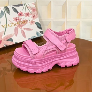 厚跟女时尚 撤柜清仓处理搭扣凉靴压花皮休闲时尚 6CM牛皮断码 9190