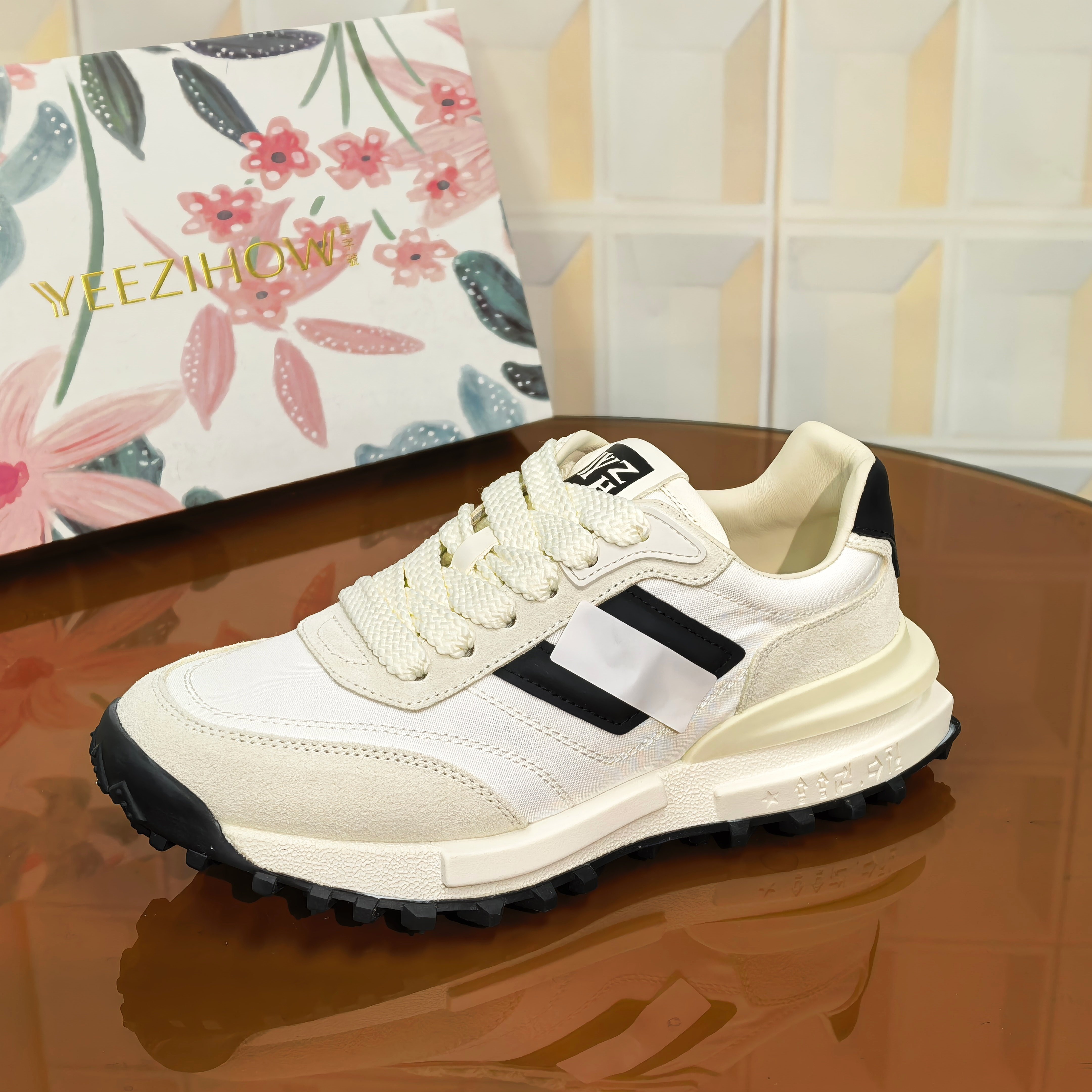 9880/4CM牛皮断码撤柜清仓处理车缝线时尚女鞋系带网面女士跑步鞋