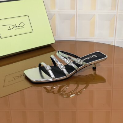 6P46/3CM牛皮清仓撤柜断码处理夏季新款坡时尚性感低跟外穿女凉鞋