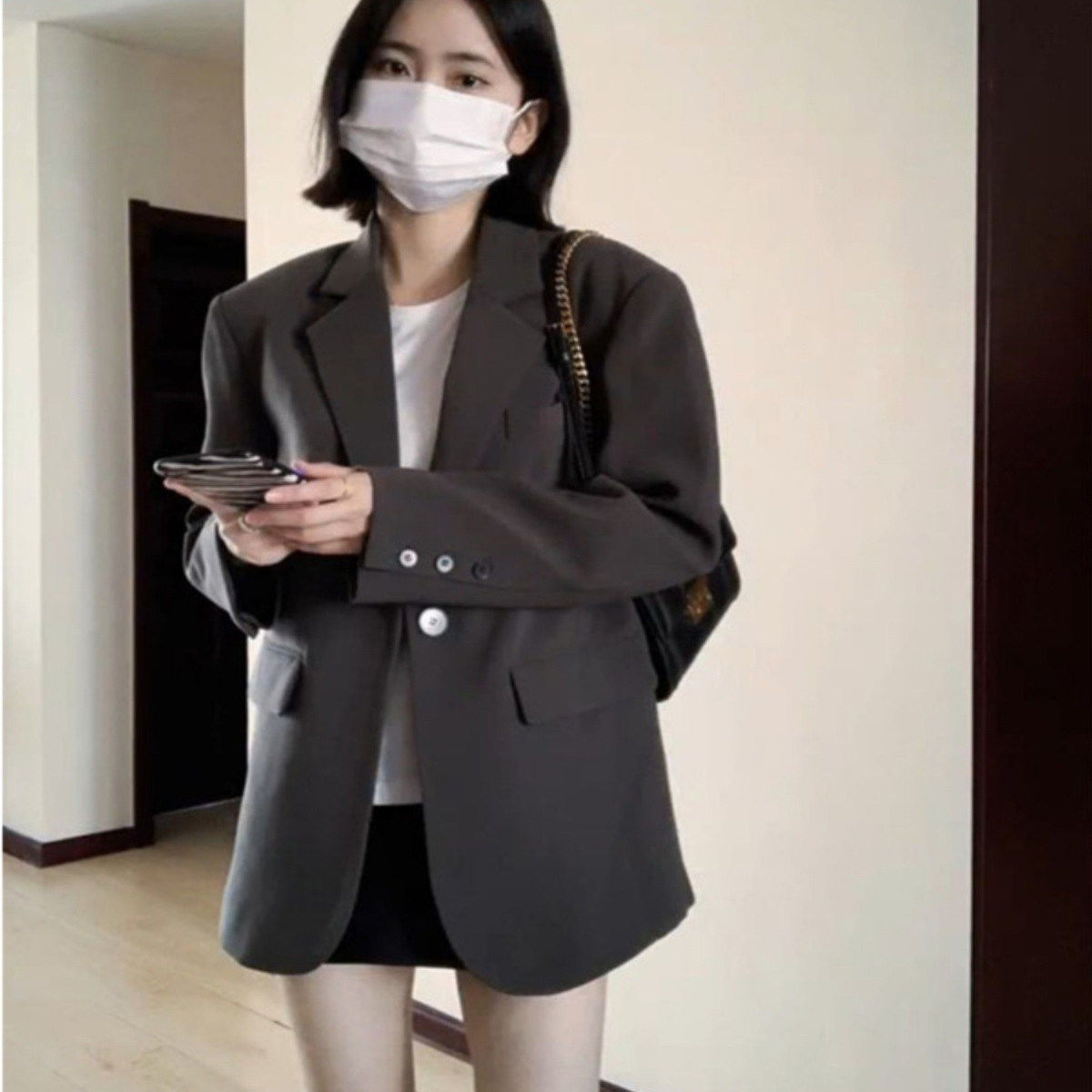 灰色小西装外套女2025春秋季新款西服气质高级感超好看休闲小个子