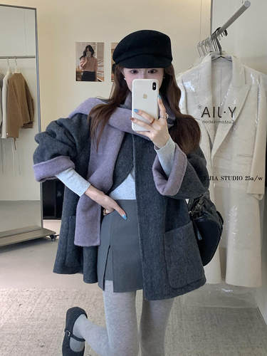 Y.JIA 伊嘉秋冬氛围感甜美气质撞色围巾百搭宽松100%羊毛外套大衣