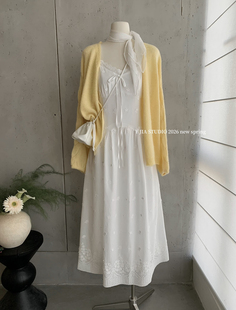 套装 Y.JIA 慵懒软糯针织开衫 温柔风收腰刺绣吊带连衣裙 伊嘉法式