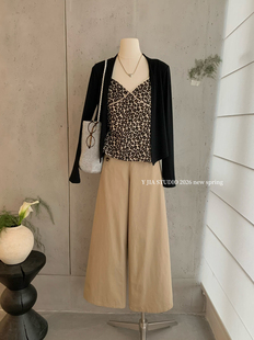 伊嘉春夏防晒开衫 套装 蕾丝豹纹吊带 休闲裤 排扣设计感工装 Y.JIA