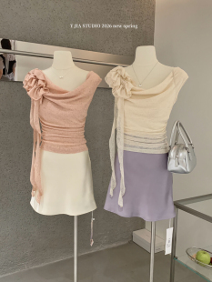 纯欲风气质收腰褶皱斜肩荡领飘带花朵t恤上衣小衫 Y.JIA 伊嘉法式