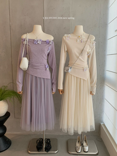 女 高腰A字半身纱裙套装 Y.JIA 伊嘉早春设计感立体花朵一字肩上衣