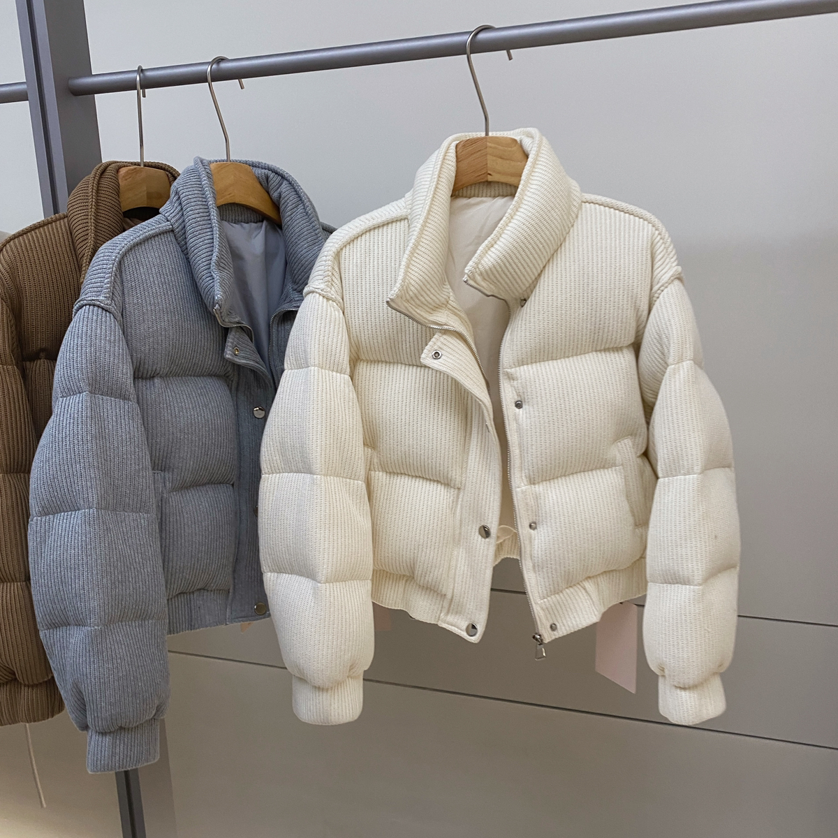 一起冬上新针织面料韩版短款休闲保暖羽绒服外套1043