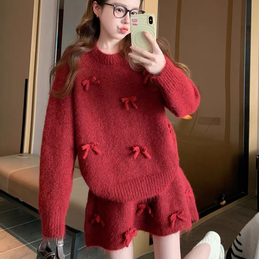 一起小众设计色圆领蝴蝶结毛衣+简约休闲针织裙裤套装L-L1336850