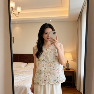 一起 G473 2026夏上新真丝欧根纱绣花钉珠马甲YS2