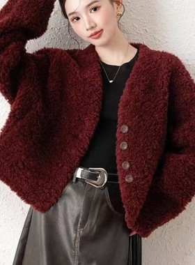 一起家典设计感时尚短款休闲毛毛羊毛外套（含100绵羊毛）H12291