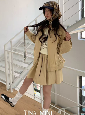 一起设计早春翻领拉链刺绣短外套+显瘦洋气休闲短裤套装R140126