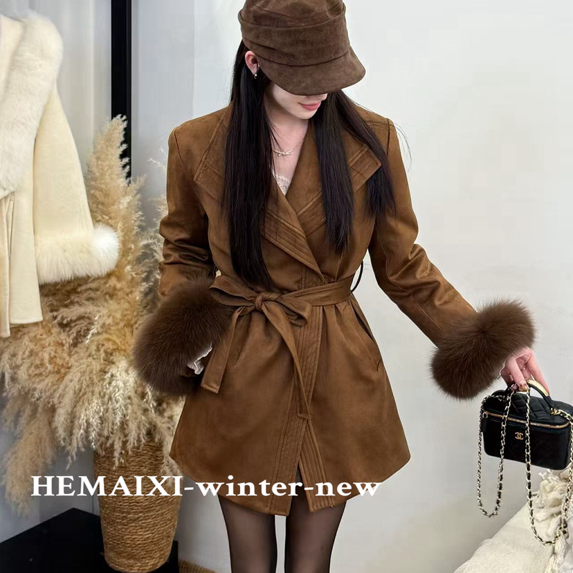 一一起上新赫本风棕色麂皮质感收腰保暖羽绒服外套(配腰带)2572