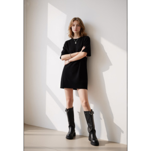 休闲设计师毛衣连衣裙H5378 2025新款 熙薇 倾城月光