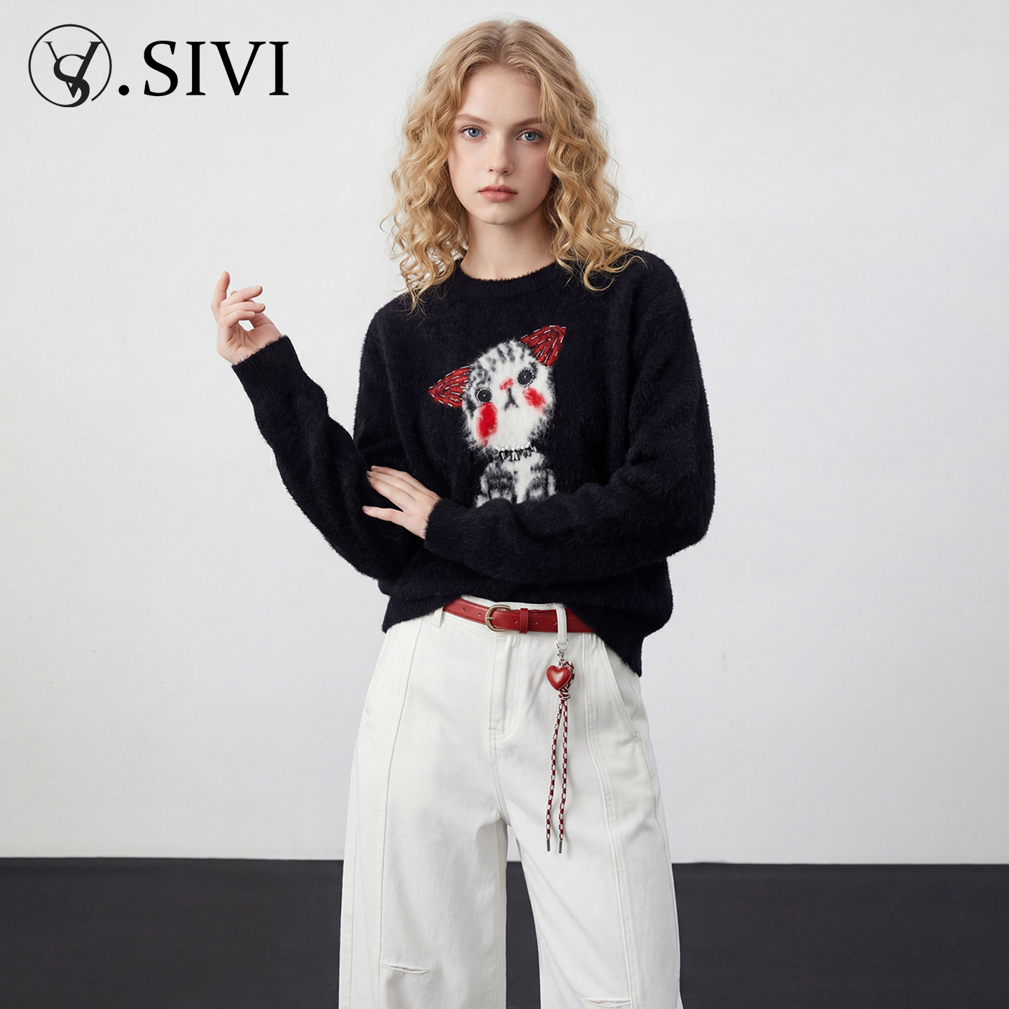 熙薇【脸红小猫】2025冬季新款设计师百搭卡通图案毛衣H6783