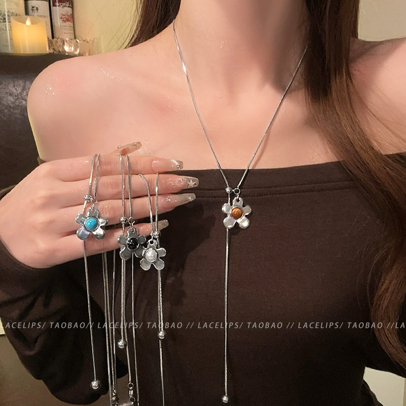 心仪私藏~花朵项链女2025新款