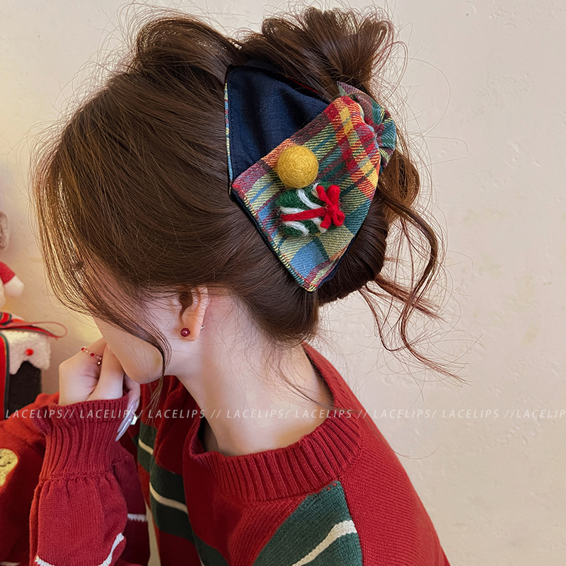 缤纷圣诞~彩色毛毡球三角抓夹女