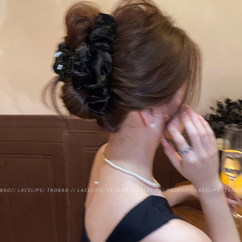 法式丝绒褶皱头发抓夹女高级感
