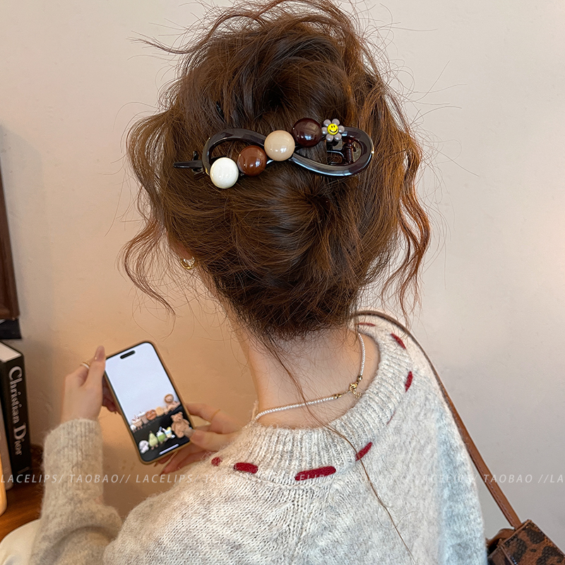 圆珠花朵扭扭夹女高级感