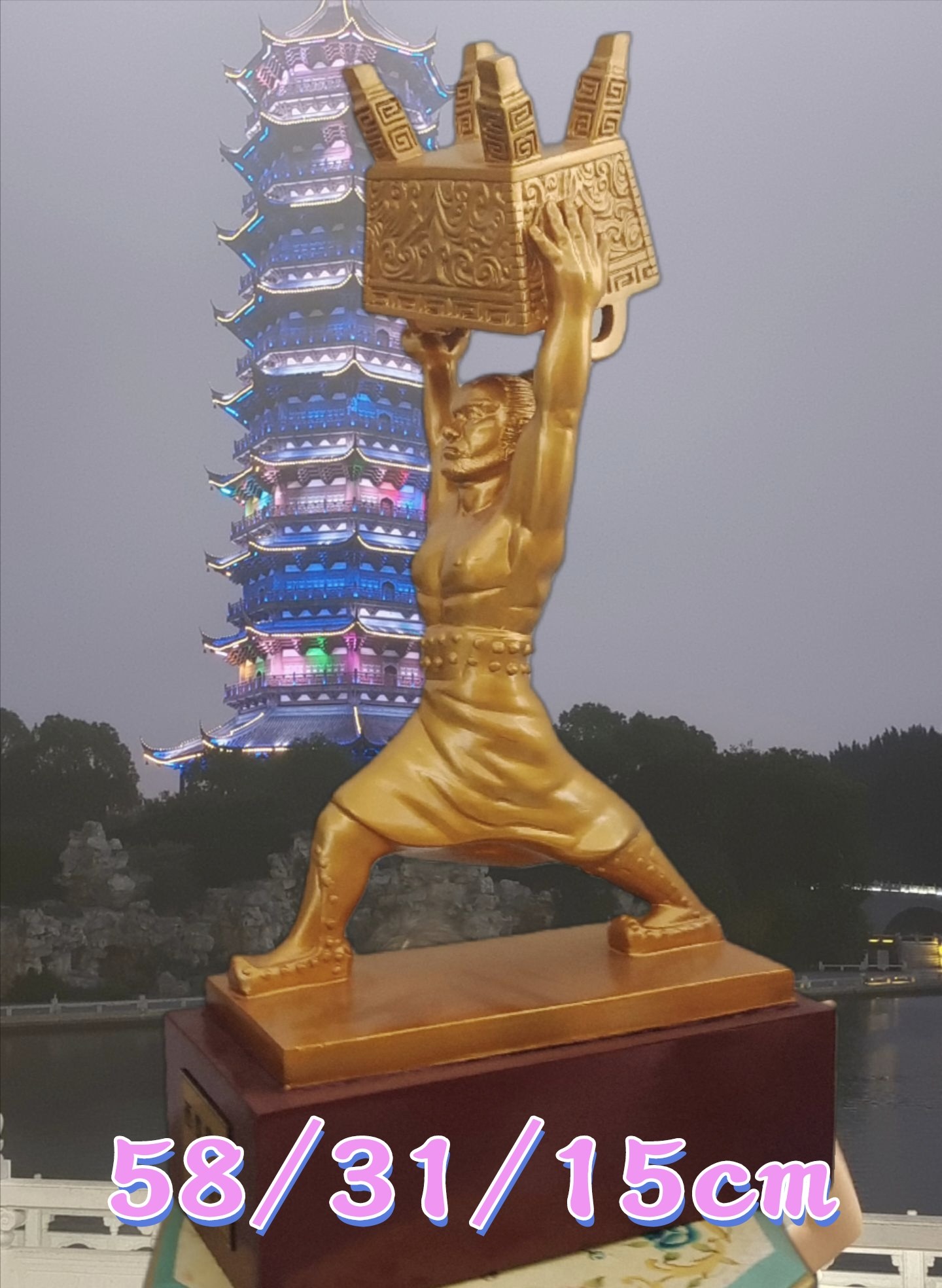 宿迁旅游纪念品办公桌摆件项羽扛鼎西楚霸王历史人物雕像霸王举鼎