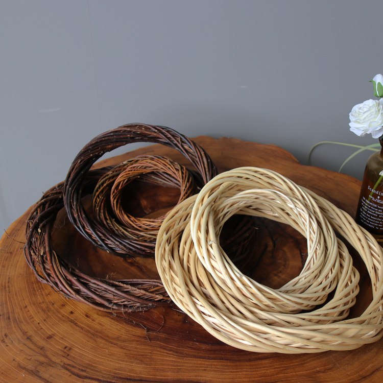 藤编圆环时尚装饰花篮