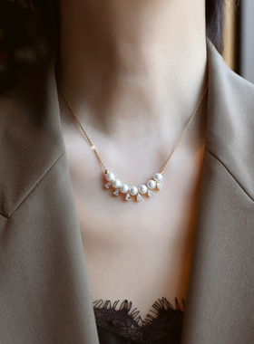 ZOXI轻奢小众名媛气质珍珠项链项链女款2025新款情人节礼物配饰