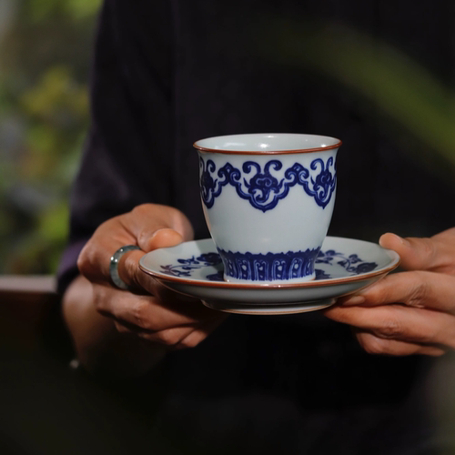 手工汝窑青花双钩线灵芝云纹茶杯