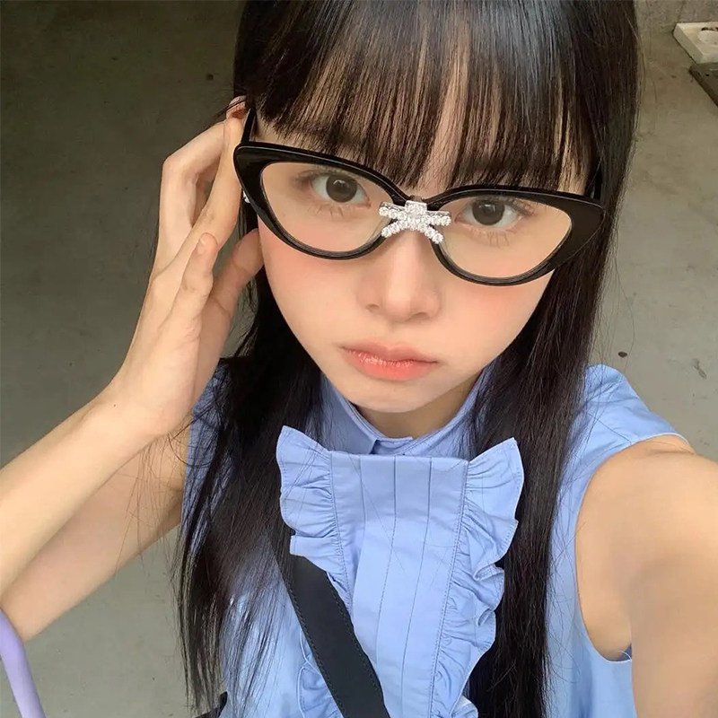 蝴蝶结镶钻猫眼眼镜女近视可配度数防蓝光散光潮素颜神器平光框架